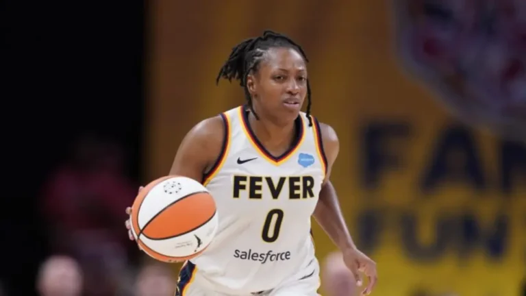 Kelsey Mitchell playing for the Indiana Fever during the 105-95 win over the Seattle Storm.